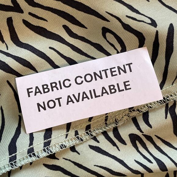 Zara Tiger Print Top Women's Medium Pale Green Black Animal Silky Button Blouse - Picture 5 of 7